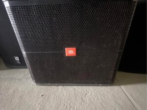 Jbl Srx718s subwoofer